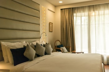 Hazel Suite