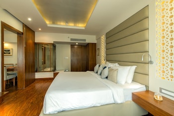 Hazel Suite
