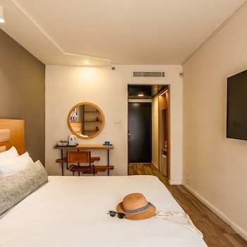 Standard Double or Twin Room, Balcony