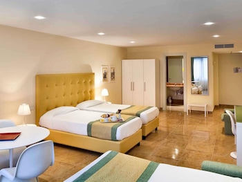 Superior Triple Room, 2 Twin Beds