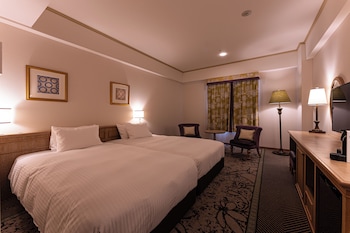 Twin Room (Symphony Patio)