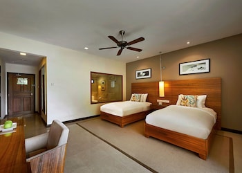 Two-Bedroom Hill View