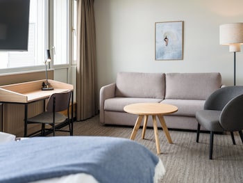 Deluxe Room, Balcony