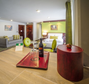 Executive Suite