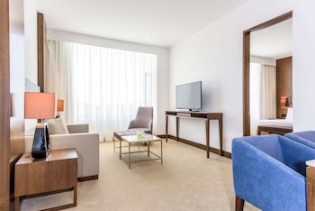 Suite (View, Extra Bed 2 adults + 1 child)
