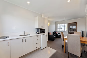 One Bedroom Spa Suite