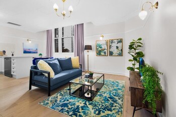 Modern One Bedroom Suite