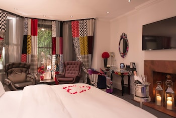 Squint Splash Suite