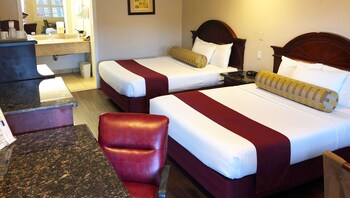 Standard Room, 2 Queen Beds, Non Smoking