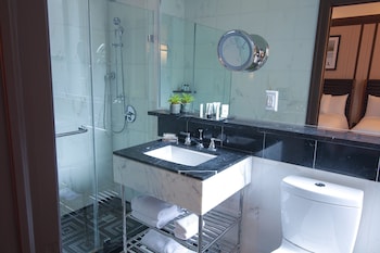 Deluxe Room, 2 Double Beds