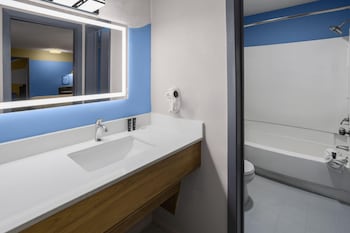 Family Suite, 2 Bedrooms, Non Smoking