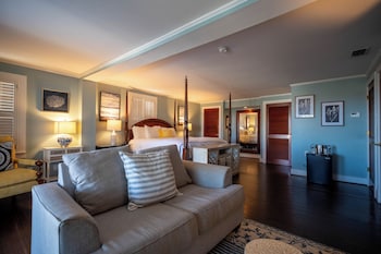 Studio Suite