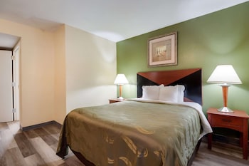 Standard Room, 1 Queen Bed, Non Smoking