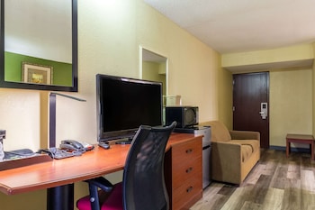 Standard Double Room, 2 Double Beds, Smoking