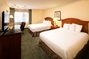 Standard Room, 2 Queen Beds