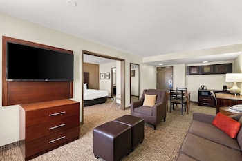 Suite, Multiple Beds, Non Smoking