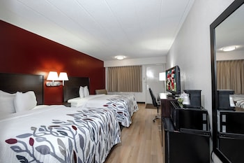 Deluxe Room, 2 Queen Beds, Accessible, Non Smoking