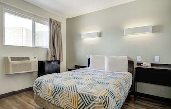 Deluxe Room, 1 Double Bed, Accessible, Non Smoking