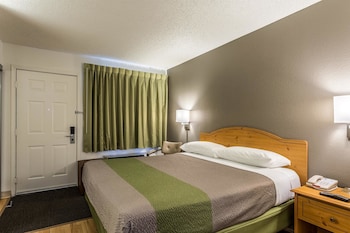 Standard Room, 1 Queen Bed, Non Smoking