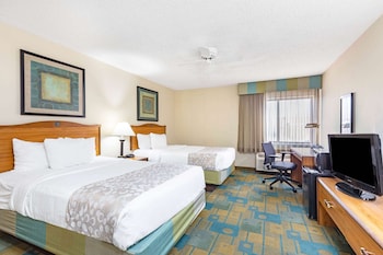 Deluxe Room, 2 Double Beds, Non Smoking