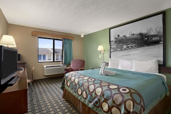 Standard Room, 1 Queen Bed, Accessible, Non Smoking