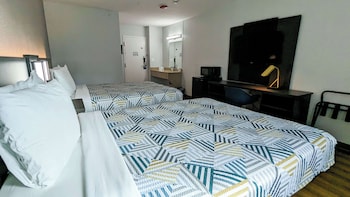 Premium Room, 1 Queen Bed, Accessible, Non Smoking