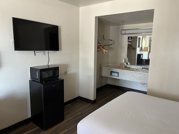 Double Room, 2 Queen Beds