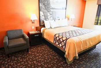 Standard Room, 1 Queen Bed, Accessible