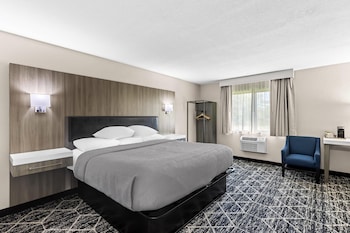 Standard Room, Multiple Beds, Non Smoking