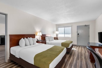 Suite, Multiple Beds, Non Smoking