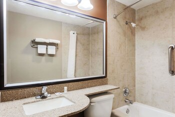 Standard Room, 2 Queen Beds