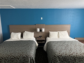 Room, 2 Queen Beds