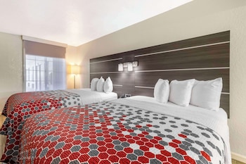 Standard Room, 2 Queen Beds, Non Smoking