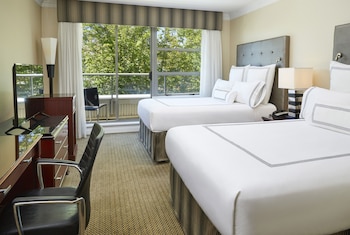 Premium Room, 2 Double Beds, Balcony
