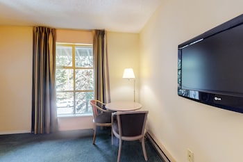 Glacier Lodge 235