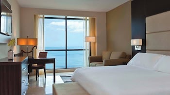 Premium Room, 2 Queen Beds, Ocean View (High Floor)