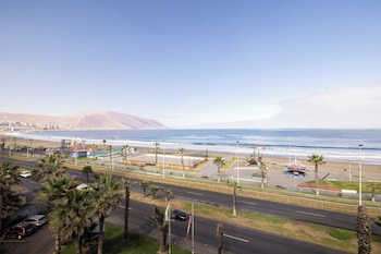 Standard Room, 2 Queen Beds, Ocean View