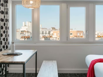 Standard Suite, Multiple Beds