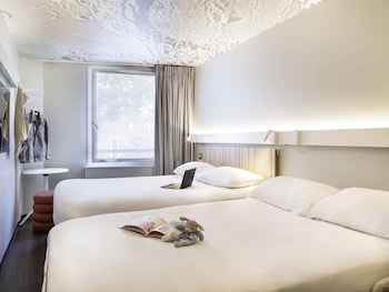 Standard Room, 2 Double Beds