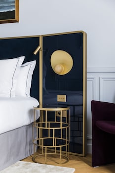 Executive Room, 1 King Bed, Balcony