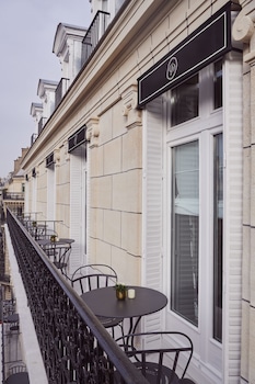 Junior Suite Prestige, balcon & Tour Eiffel