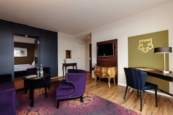 Suite (Penthouse)