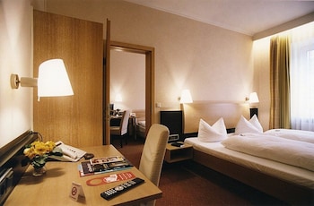 Family Double Room, 2 Bedrooms, Connecting Rooms