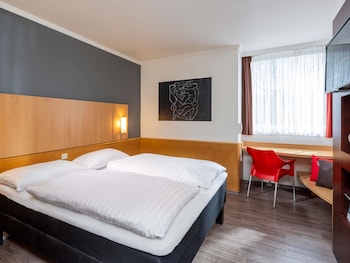 Standard Room, 1 Double Bed
