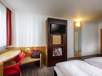 Standard Room, 2 Twin Beds