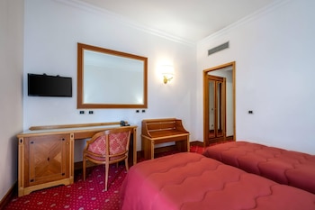 Standard Room, 2 Twin Beds, Non Smoking