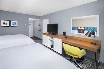 Room, 2 Queen Beds