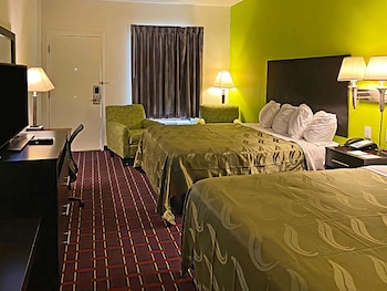 Room, 2 Queen Beds, Non Smoking (Upgrade)