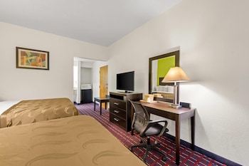 Room, 2 Queen Beds, Non Smoking (Upgrade)