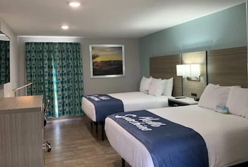 Room, 2 Queen Beds, Non Smoking